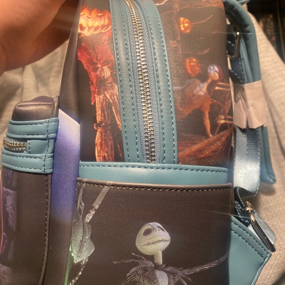 Brand New WT Nightmare Before Christmas Loungefly Mini Backpack - Picture 3 of 6